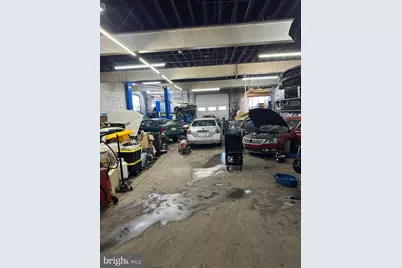 77 Chester Pike, Darby, PA 19023 - Photo 12