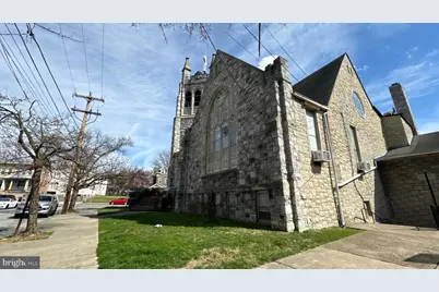 1712 W Providence Avenue, Chester, PA 19013 - Photo 4