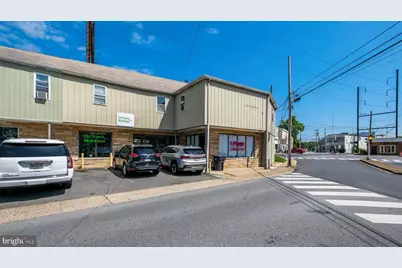 2 Yale Avenue, Morton, PA 19070 - Photo 1