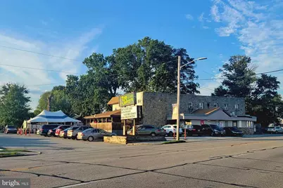 1006 Macdade Boulevard, Folsom, PA 19033 - Photo 2