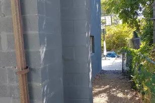 908 Cedar Ave, Darby, PA 19023 - Photo 6