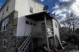 42 Kent Rd, Upper Darby, PA 19082 - Photo 4