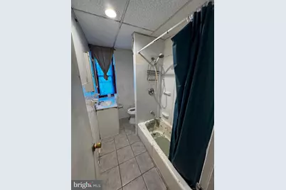 42 Kent Road, Upper Darby, PA 19082 - Photo 6