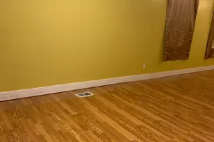 321 Highland Ave, Chester, PA 19013 - Photo 4