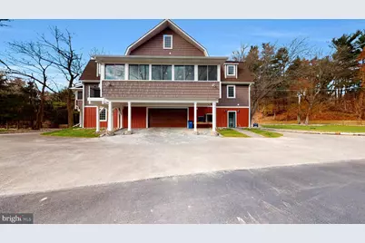 901 Crum Creek, Broomall, PA 19008 - Photo 4