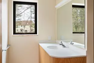 390 S Bryn Mawr Ave, Bryn Mawr, PA 19010 - Photo 56