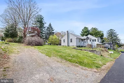86 Summit Avenue, Chadds Ford, PA 19317 - Photo 2
