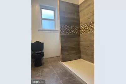 1018 Morton Avenue, Chester, PA 19013 - Photo 18