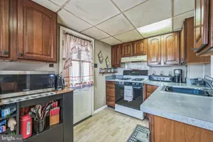 222 Holly St, Clifton Heights, PA 19018 - Photo 10