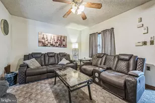 222 Holly St, Clifton Heights, PA 19018 - Photo 6