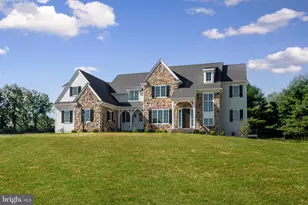 8 Atwater Rd, Chadds Ford, PA 19317 - Photo 2