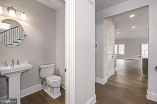 104 Eagle Dr, Broomall, PA 19008 - Photo 18