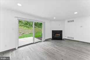 402 S Point Dr, Chadds Ford, PA 19317 - Photo 4