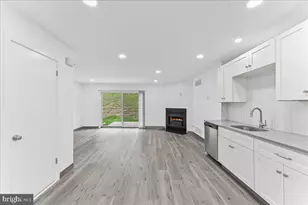 402 S Point Dr, Chadds Ford, PA 19317 - Photo 10