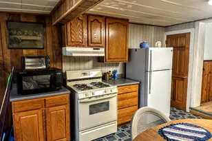 48 E 22 Nd St, Chester, PA 19013 - Photo 8