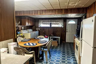 48 E 22 Nd St, Chester, PA 19013 - Photo 6