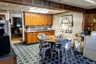 48 E 22 Nd St, Chester, PA 19013 - Photo 2
