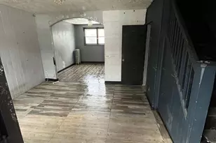 7023 Guilford Rd, Upper Darby, PA 19082 - Photo 2