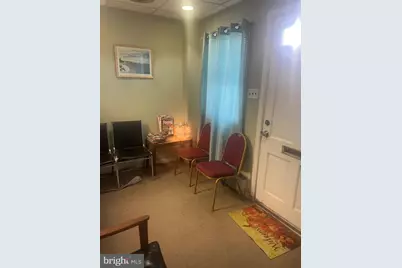 648 E Chester Pike #A, Ridley Park, PA 19078 - Photo 4