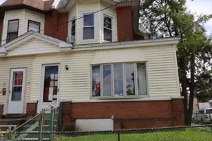 418 Pusey Ave, Darby, PA 19023 - Photo 2