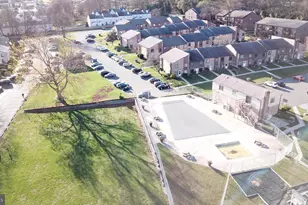 5200 Hilltop Dr, Brookhaven, PA 19015 - Photo 12