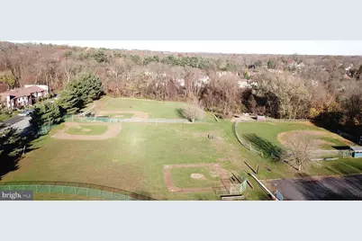 5200 Hilltop Drive, Brookhaven, PA 19015 - Photo 10