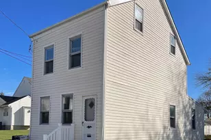 1417 E 13th St, Crum Lynne, PA 19022 - Photo 4