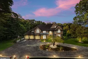 411 Marie Dr, Wallingford, PA 19086 - Photo 2