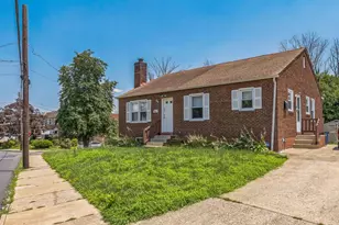 711 Poplar St, Sharon Hill, PA 19079 - Photo 1