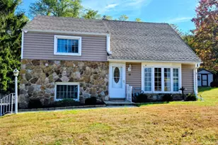 15 Pearson Dr, Springfield, PA 19064 - Photo 2