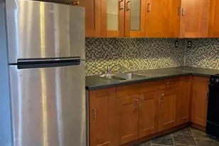 210 Londonderry Ln, Darby, PA 19023 - Photo 2