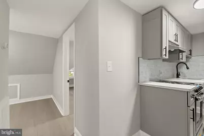 216 Collingdale Avenue #5, Collingdale, PA 19023 - Photo 4