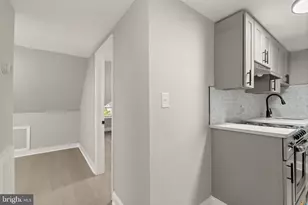 216 Collingdale Ave, Collingdale, PA 19023 - Photo 4