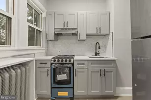 216 Collingdale Ave, Darby, PA 19023 - Photo 2