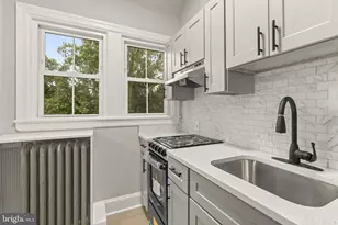 216 Collingdale Ave, Darby, PA 19023 - Photo 4