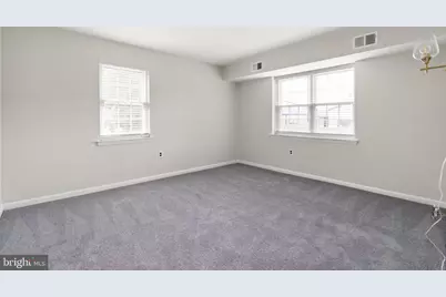 814 South Avenue #J6, Secane, PA 19018 - Photo 10