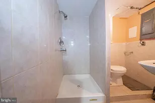 105 N Fairview Ave, Upper Darby, PA 19082 - Photo 36