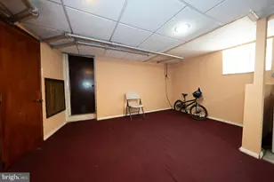 105 N Fairview Ave, Upper Darby, PA 19082 - Photo 34