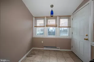 105 N Fairview Ave, Upper Darby, PA 19082 - Photo 10