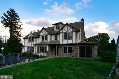 501 E Manoa Road, Havertown, PA 19083 - Photo 2