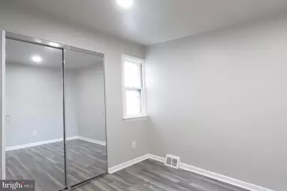 803 W Mary Street, Chester, PA 19013 - Photo 16