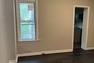 322 Lamokin St, Chester, PA 19013 - Photo 6