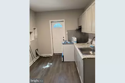 322 Lamokin Street, Chester, PA 19013 - Photo 8