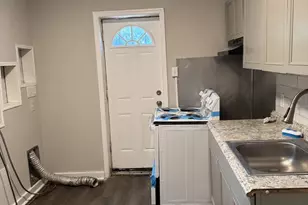 322 Lamokin St, Chester, PA 19013 - Photo 8