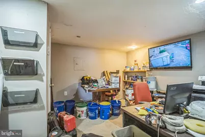 82 Chester Pike, Darby, PA 19023 - Photo 20