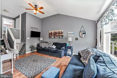 516 Edgewood Avenue, Folsom, PA 19033 - Photo 4