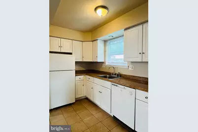 37 E Madison Avenue, Clifton Heights, PA 19018 - Photo 6