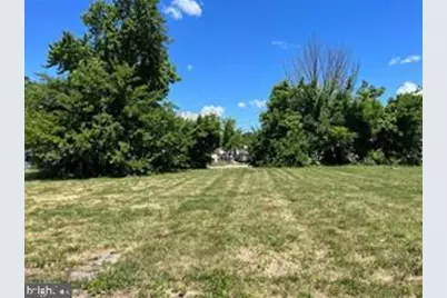 520 W 3rd Street, Chester, PA 19013 - Photo 2