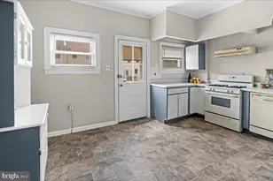 908 Yeadon Ave, Lansdowne, PA 19050 - Photo 12