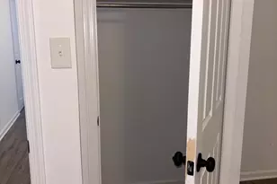 4216 W 7th St, Trainer, PA 19061 - Photo 6